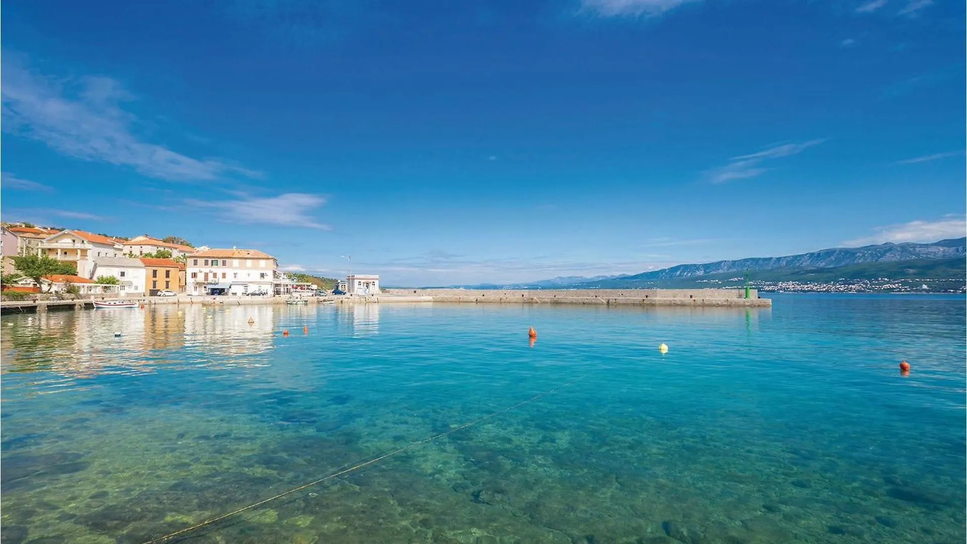 Beautiful Apartment In Malinska With Wifi