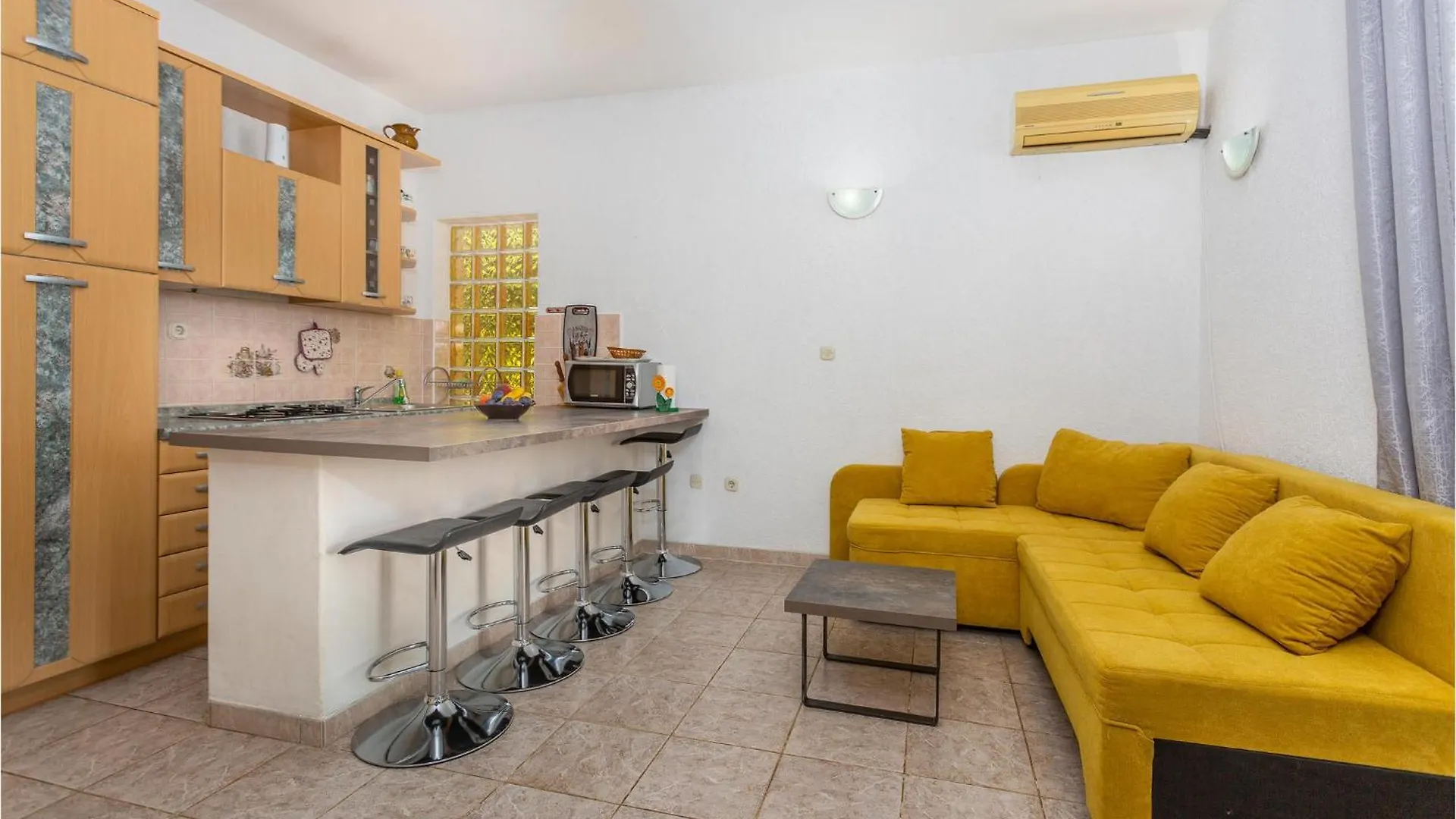 Beautiful Apartment In Malinska With Wifi